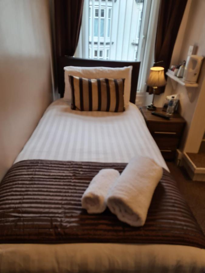 The Penkelie Hotel Southport Kültér fotó